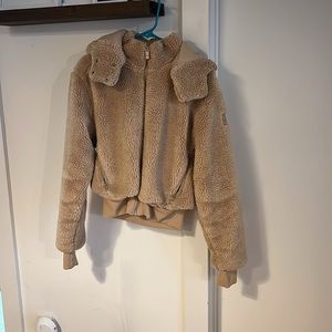 Alo Yoga Sherpa Jacket size small